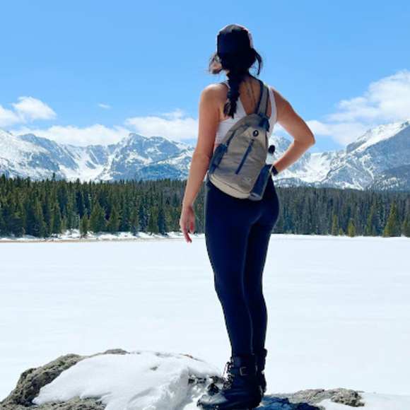 Meet your Posher, Maris - Picture 1 of 1